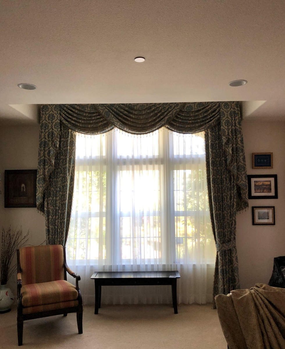 ✍️Poet Francesco Favetta  📖Anthology:BEYOND-BLUE-Echoes-Silence-English-ebook 🖋️🖋️🖋️The Poet  Francesco Favetta, was born in Sciacca in the province of Agrigento  (Sicily)🇮🇹Italy. He has always loved writing Poems, reflections, for the  Poet ..., image size:980x1200