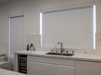 motorized-roller-shades-closed-rechargeable-battery-san-jose-kitchen-windows-2 motorized-roller-shades-closed-rechargeable-battery-san-jose-kitchen-windows-2
