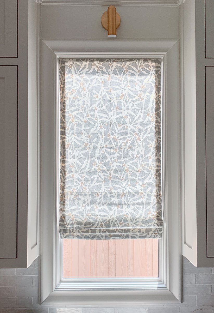 Schumacher 5009123 Toile De Fleurs Pink Wallpaper, image size:822x1200