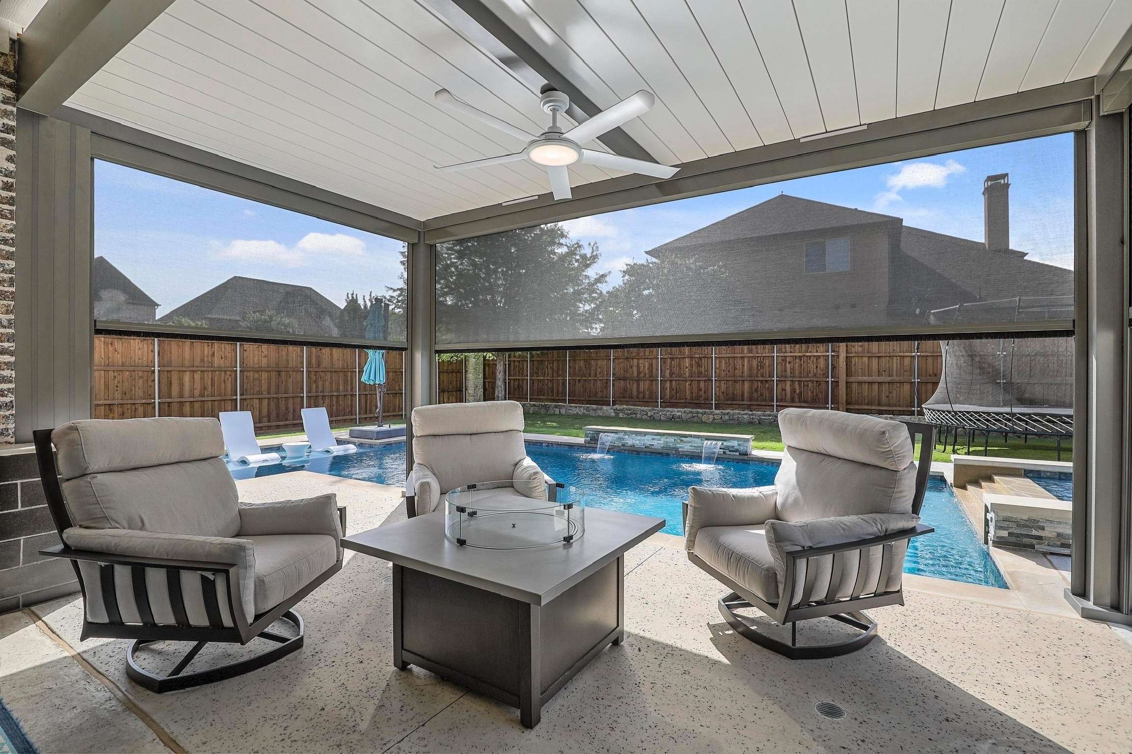 NextWall NW30700 Wallpaper - Eade's – Eades Wallpaper \u0026 Fabrics, image size:2304x1536